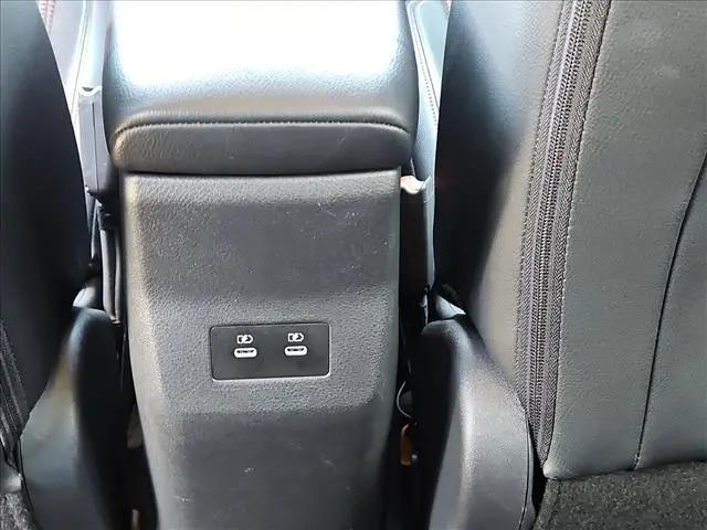 2025 Nissan Kicks SR FWD