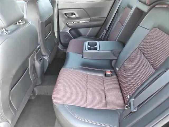 2025 Nissan Kicks SR FWD