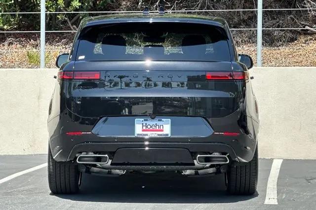 2026 Land Rover Range Rover Sport P460e Dynamic SE