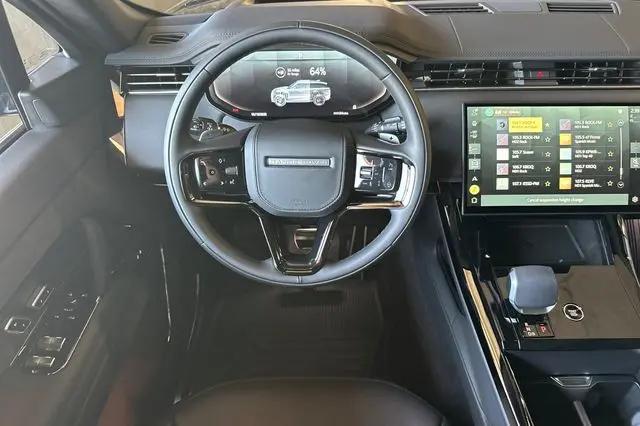 2026 Land Rover Range Rover Sport P460e Dynamic SE