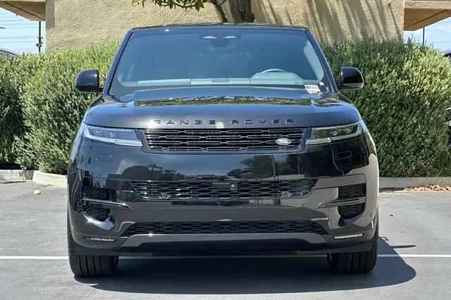 2026 Land Rover Range Rover Sport P360 SE