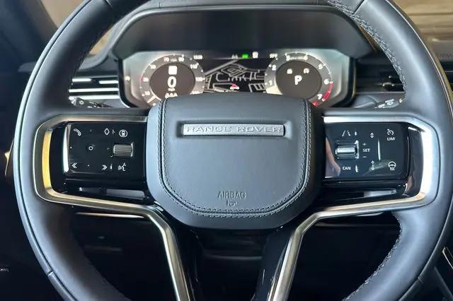 2026 Land Rover Range Rover Sport P360 SE