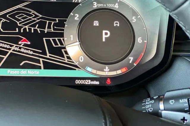 2026 Land Rover Range Rover Sport P360 SE