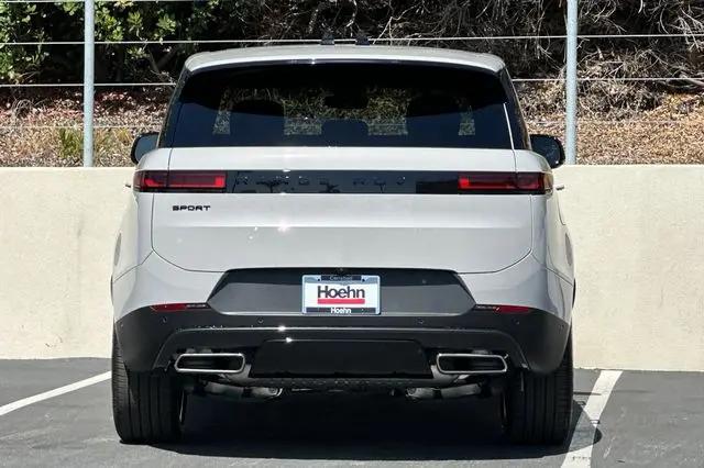 2026 Land Rover Range Rover Sport P360 SE