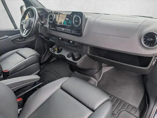 2024 Mercedes-Benz Sprinter 2500 Standard Roof 4-Cyl Diesel HO
