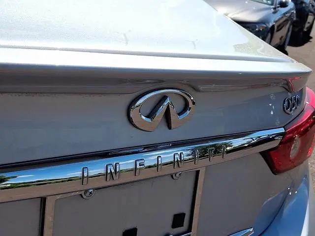 2017 INFINITI Q50 3.0t Signature Edition