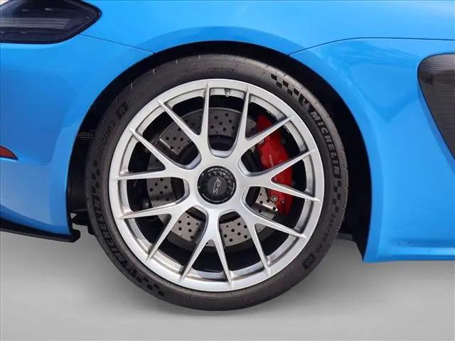 2023 Porsche 718 Cayman GT4 RS