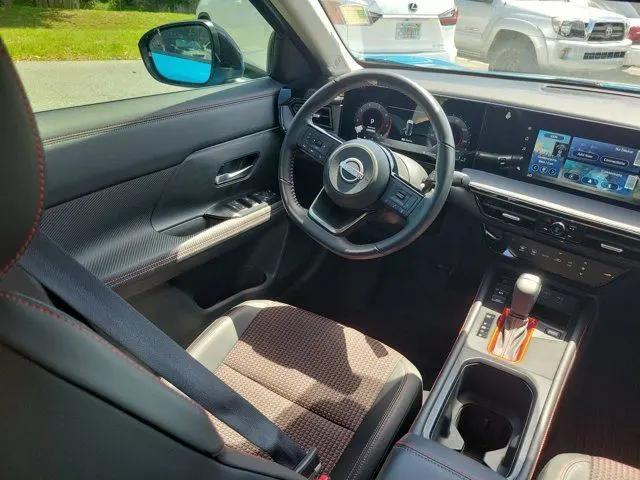 2025 Nissan Kicks SR FWD