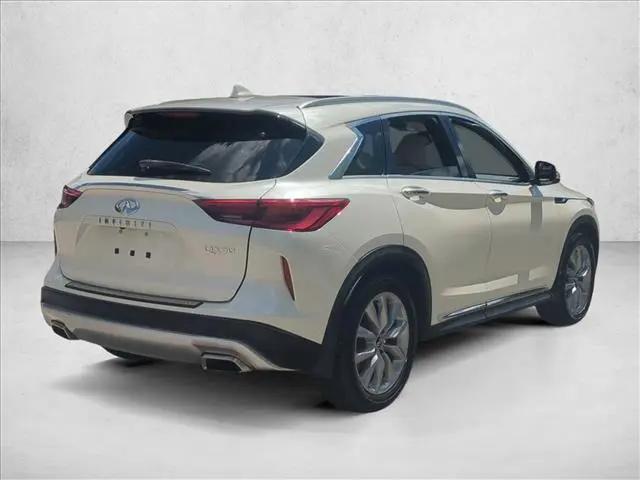 2019 INFINITI QX50 LUXE