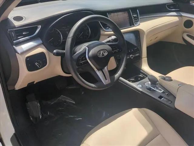 2019 INFINITI QX50 LUXE
