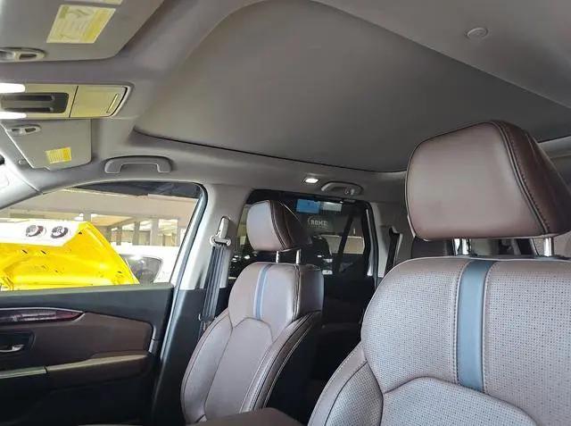2025 Honda Pilot Elite