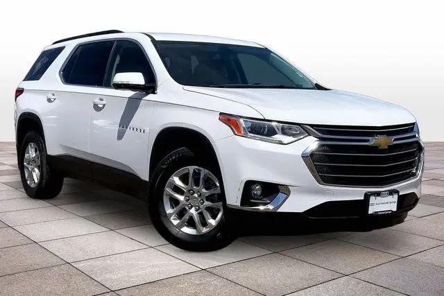 2020 Chevrolet Traverse AWD LT Cloth