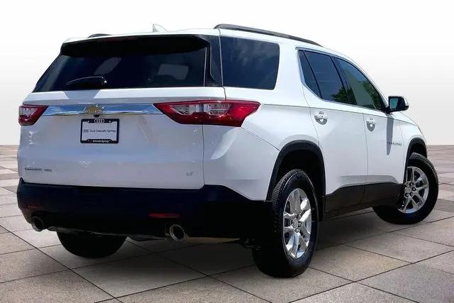 2020 Chevrolet Traverse AWD LT Cloth