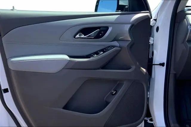 2020 Chevrolet Traverse AWD LT Cloth
