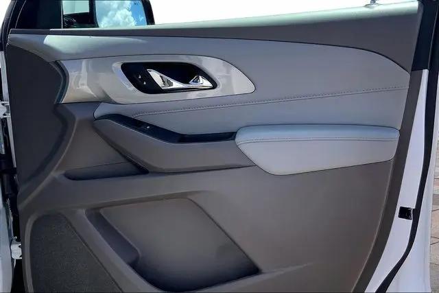 2020 Chevrolet Traverse AWD LT Cloth