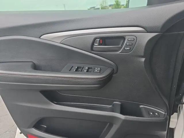 2023 Honda Passport AWD TrailSport