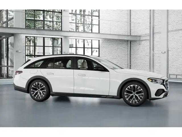 2026 Mercedes-Benz E 450 4MATIC