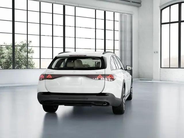 2026 Mercedes-Benz E 450 4MATIC