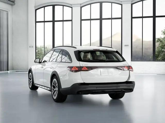 2026 Mercedes-Benz E 450 4MATIC