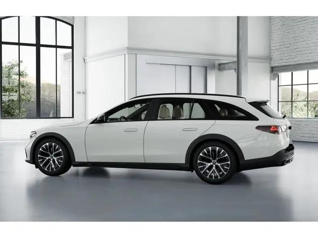 2026 Mercedes-Benz E 450 4MATIC