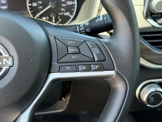 2025 Nissan Altima SV FWD