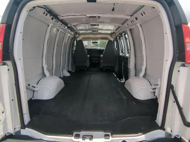 2025 Chevrolet Express Cargo Van RWD 2500 Regular Wheelbase WT