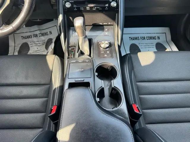 2022 Lexus IS 350 F SPORT