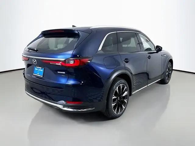 2026 Mazda X-90 Premium Plus