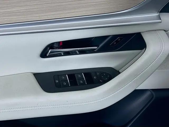 2026 Mazda X-90 Premium Plus