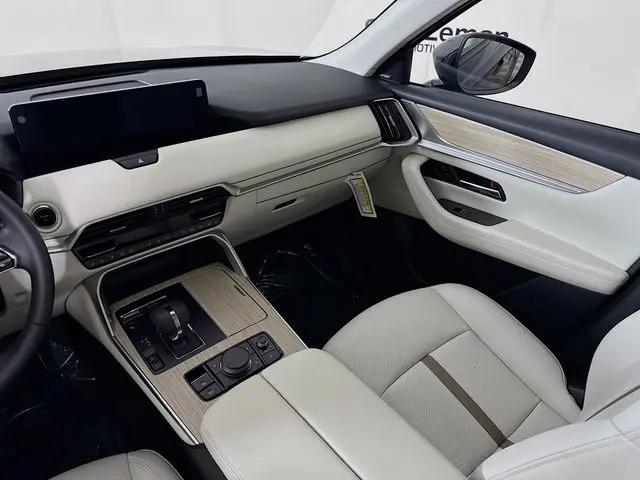 2026 Mazda X-90 Premium Plus