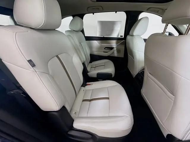 2026 Mazda X-90 Premium Plus