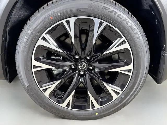 2026 Mazda X-90 Premium Plus