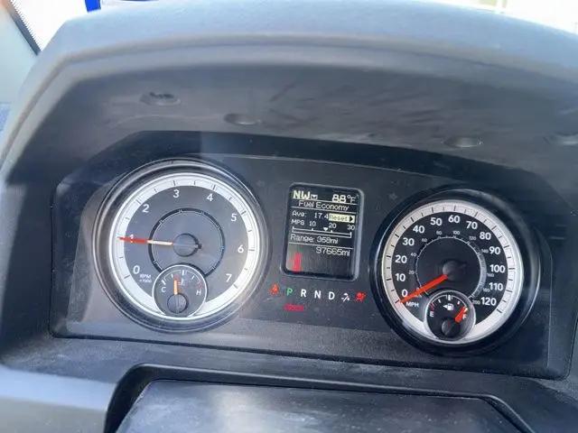2016 Ram 1500 SLT