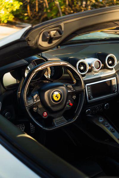 2016 Ferrari California T