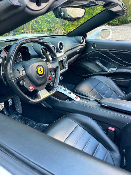 2016 Ferrari California T