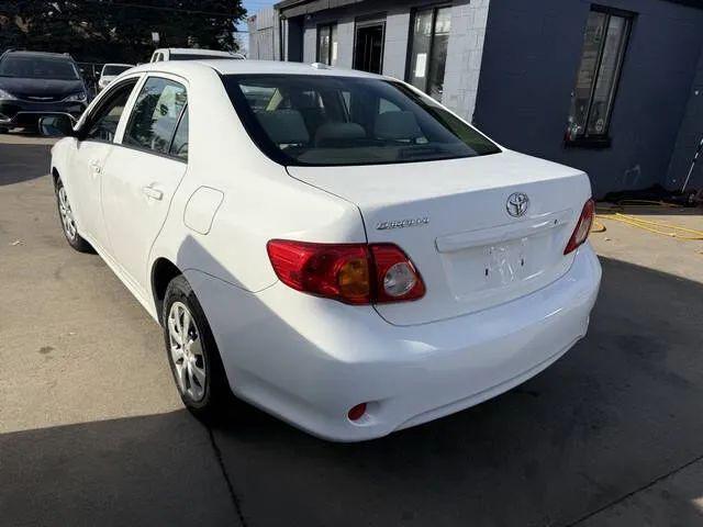 2009 Toyota Corolla LE