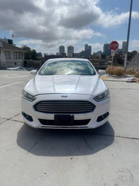2013 Ford Fusion Hybrid SE