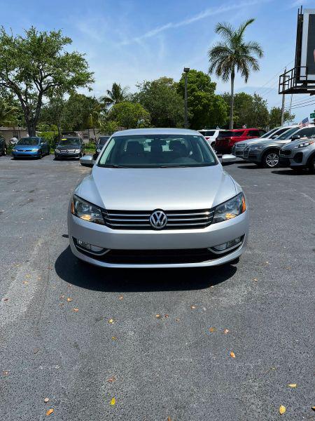 2015 Volkswagen Passat 1.8T Limited Edition