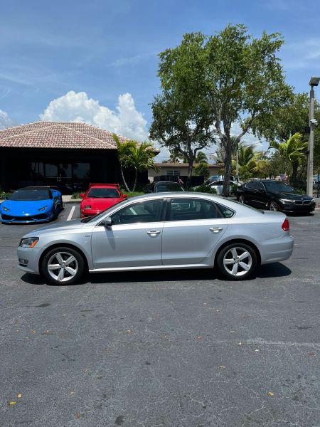 2015 Volkswagen Passat 1.8T Limited Edition
