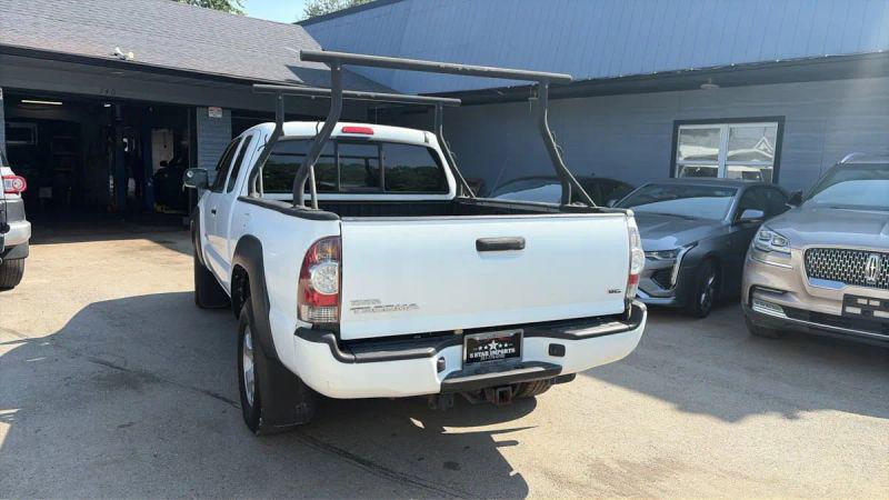 2011 Toyota Tacoma Base V6
