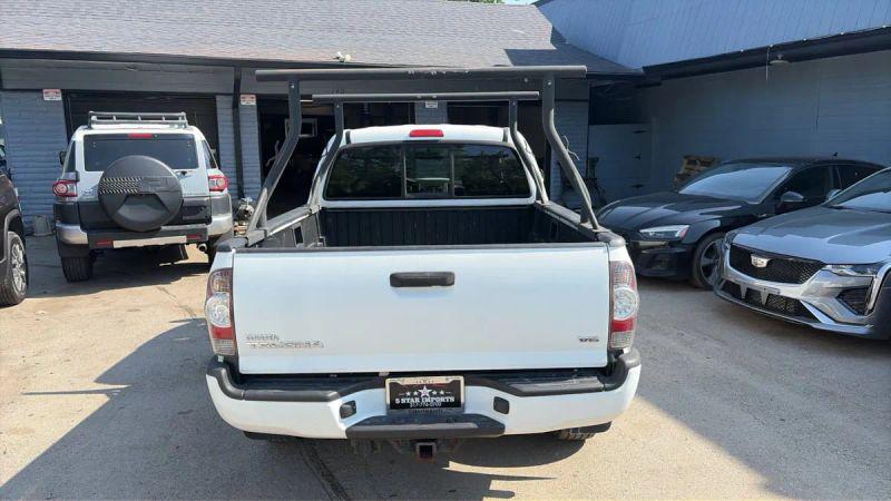 2011 Toyota Tacoma Base V6