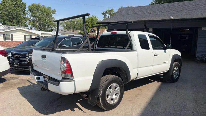 2011 Toyota Tacoma Base V6