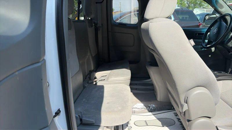 2011 Toyota Tacoma Base V6
