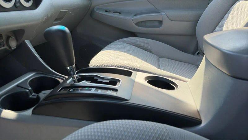 2011 Toyota Tacoma Base V6