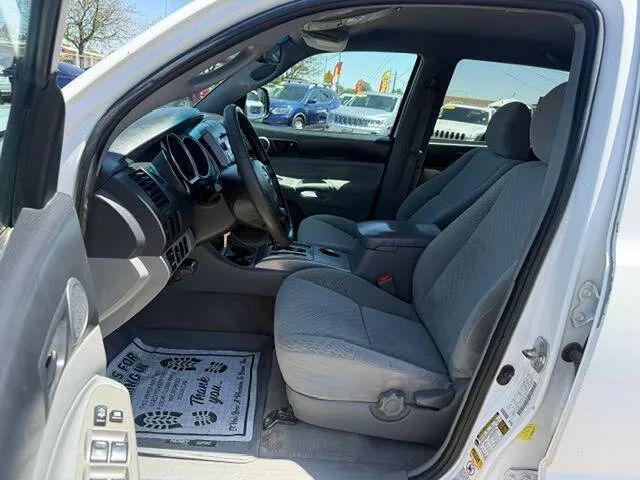 2011 Toyota Tacoma Base V6