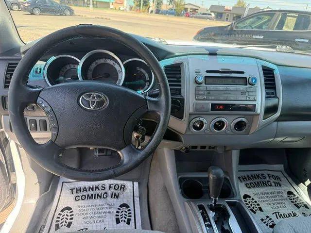 2011 Toyota Tacoma Base V6