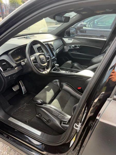 2019 Volvo XC90 T6 R-Design
