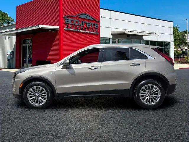 2024 Cadillac XT4 AWD Premium Luxury