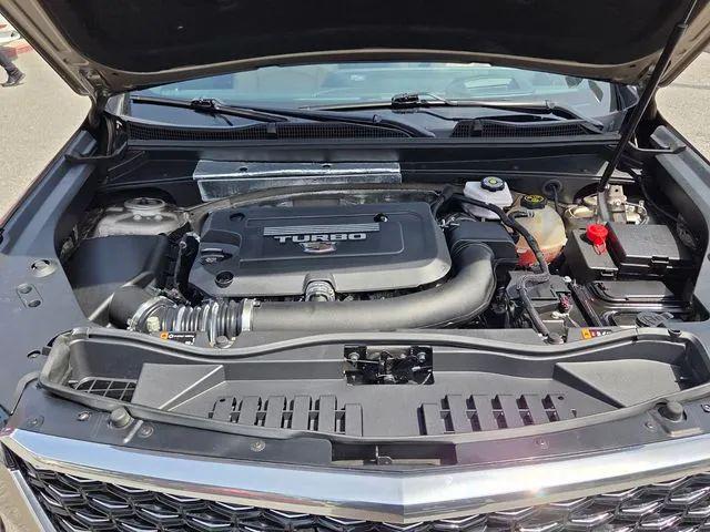 2024 Cadillac XT4 AWD Premium Luxury