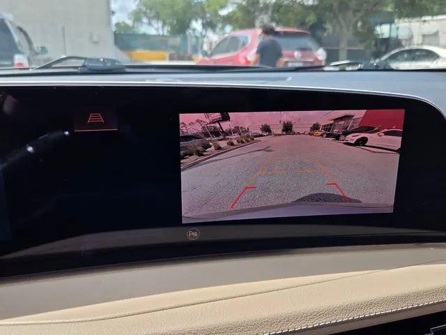 2024 Cadillac XT4 AWD Premium Luxury